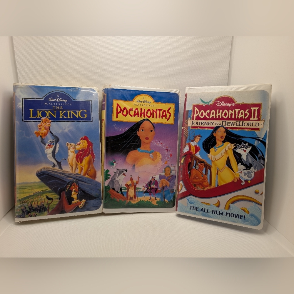 Disney VHS Set: The Lion King, Pocahontas, Pocahontas 2 (Journey To A New World)